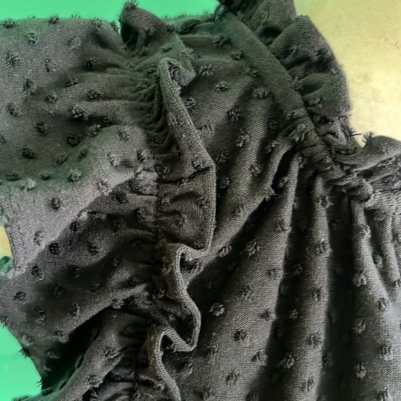 J Crew dots and ruffle sleeve tunic - Picture 11 of 13